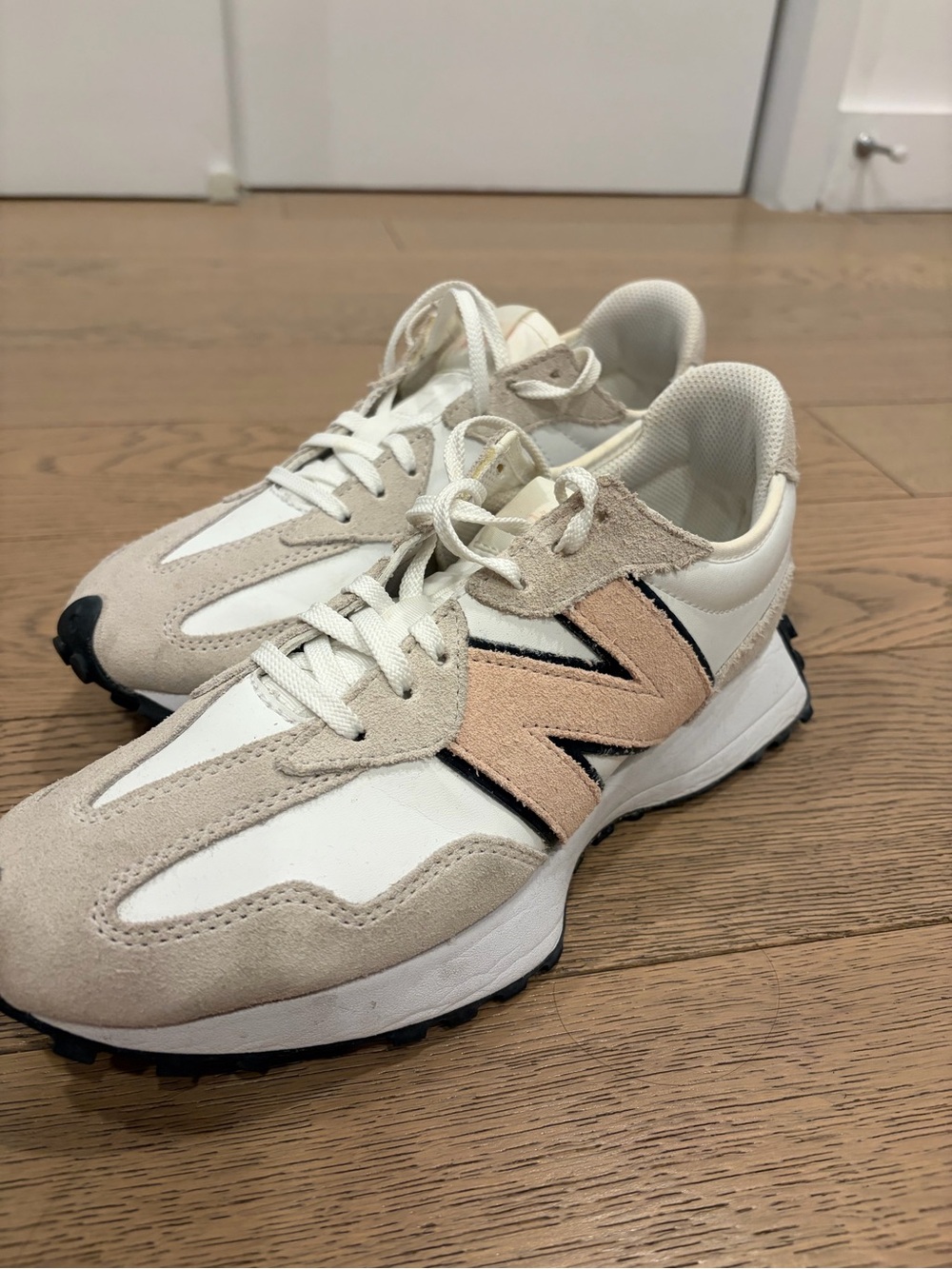 New Balance 327 Pink and White Size 9